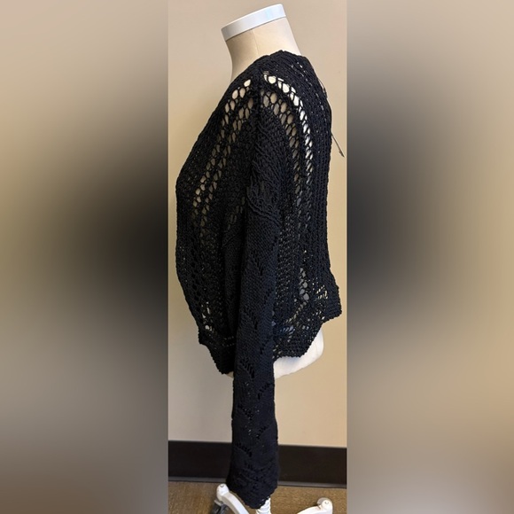 NWT Zara MEL Black Cropped Ribbed V-Neck knit peek-a-boo sweater size Medium - Picture 4 of 9